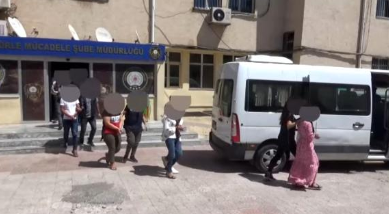 Terör örgütüne yönelik operasyon! 2 kişi tutuklandı